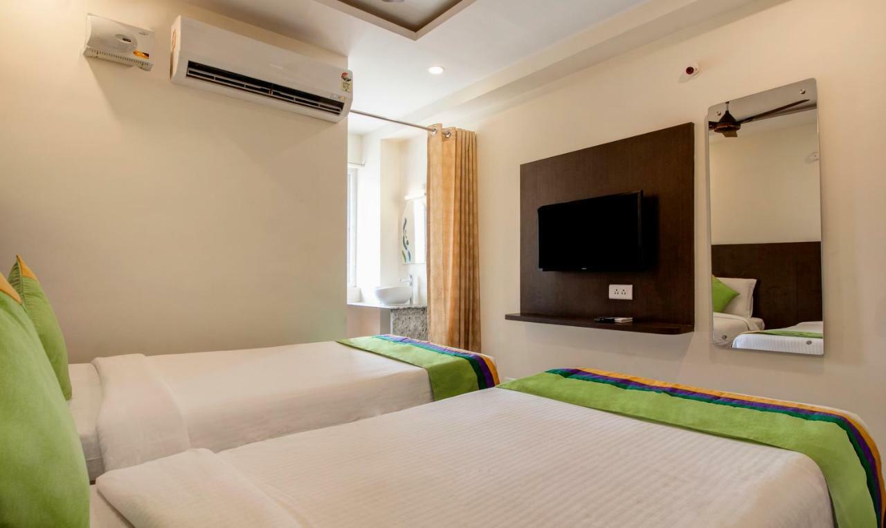 Hotel Treebo Sls Grand à Tirupati Extérieur photo