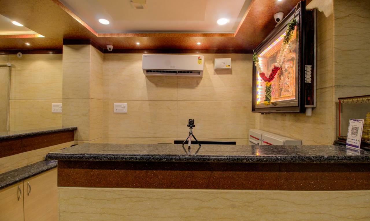 Hotel Treebo Sls Grand à Tirupati Extérieur photo