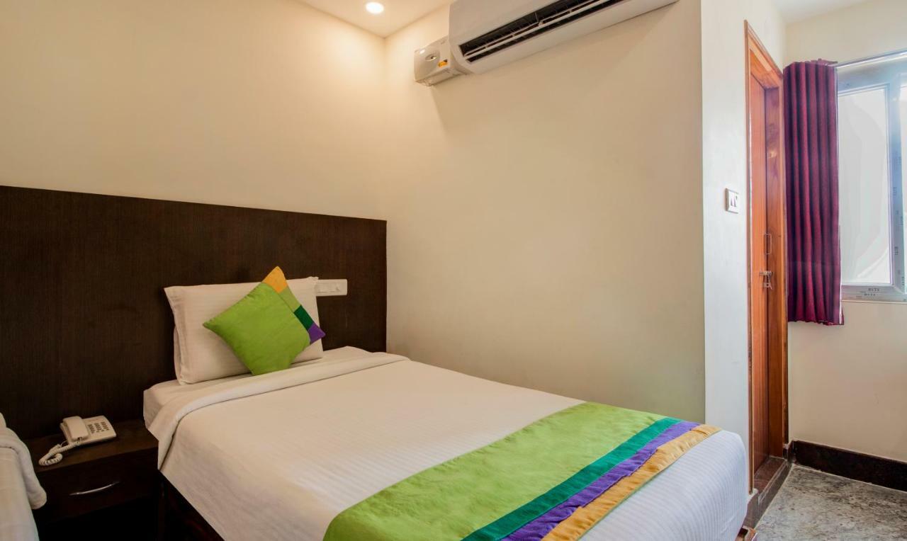 Hotel Treebo Sls Grand à Tirupati Extérieur photo